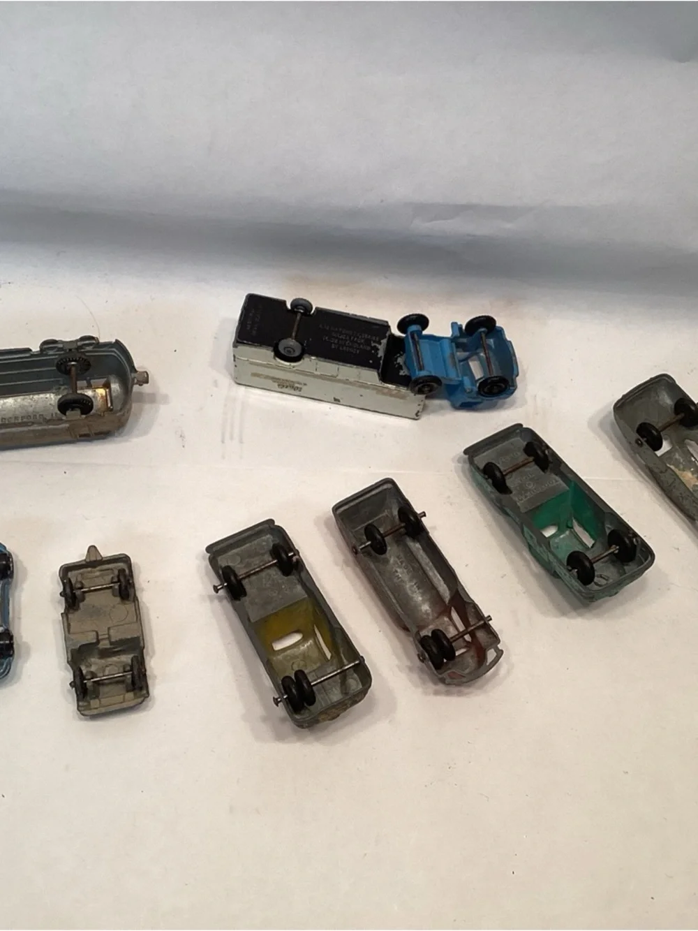 8 Tootsie Toy Lesney Matchbox Lot Pick Up Fire Truck Sedan Jeep Ice Cream Truck